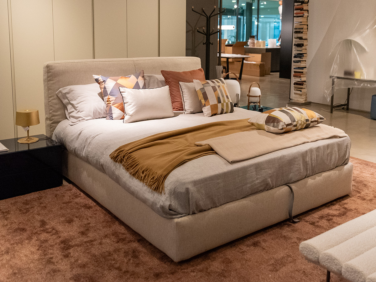 Letto Flou Olivier Prezzo Outlet Divano Lineare Flou Olivier