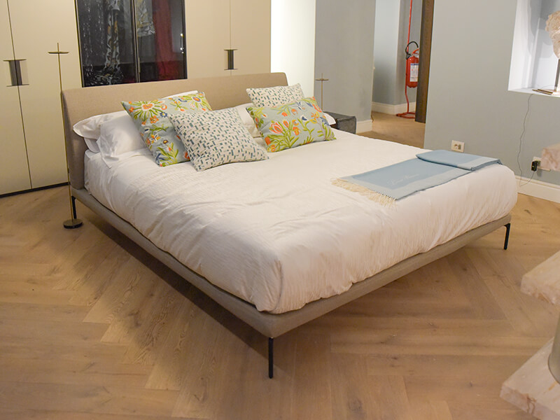 Zanotta | Talamo Bed in quick delivery | Salvioni Design Solutions