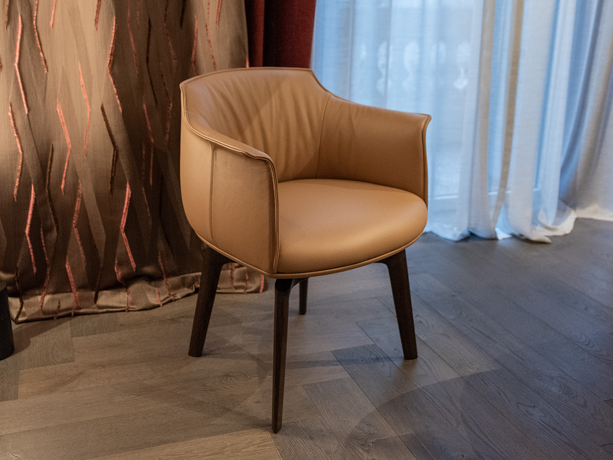 Poltrona Frau - Montera Chair | Salvioni